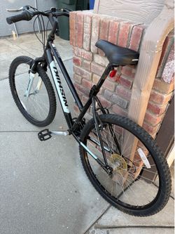 Women’s mountain Bike
