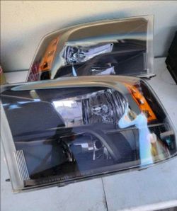 09-18 RAM HEADLIGHTS Luces Faros Micas Calaveras Focos