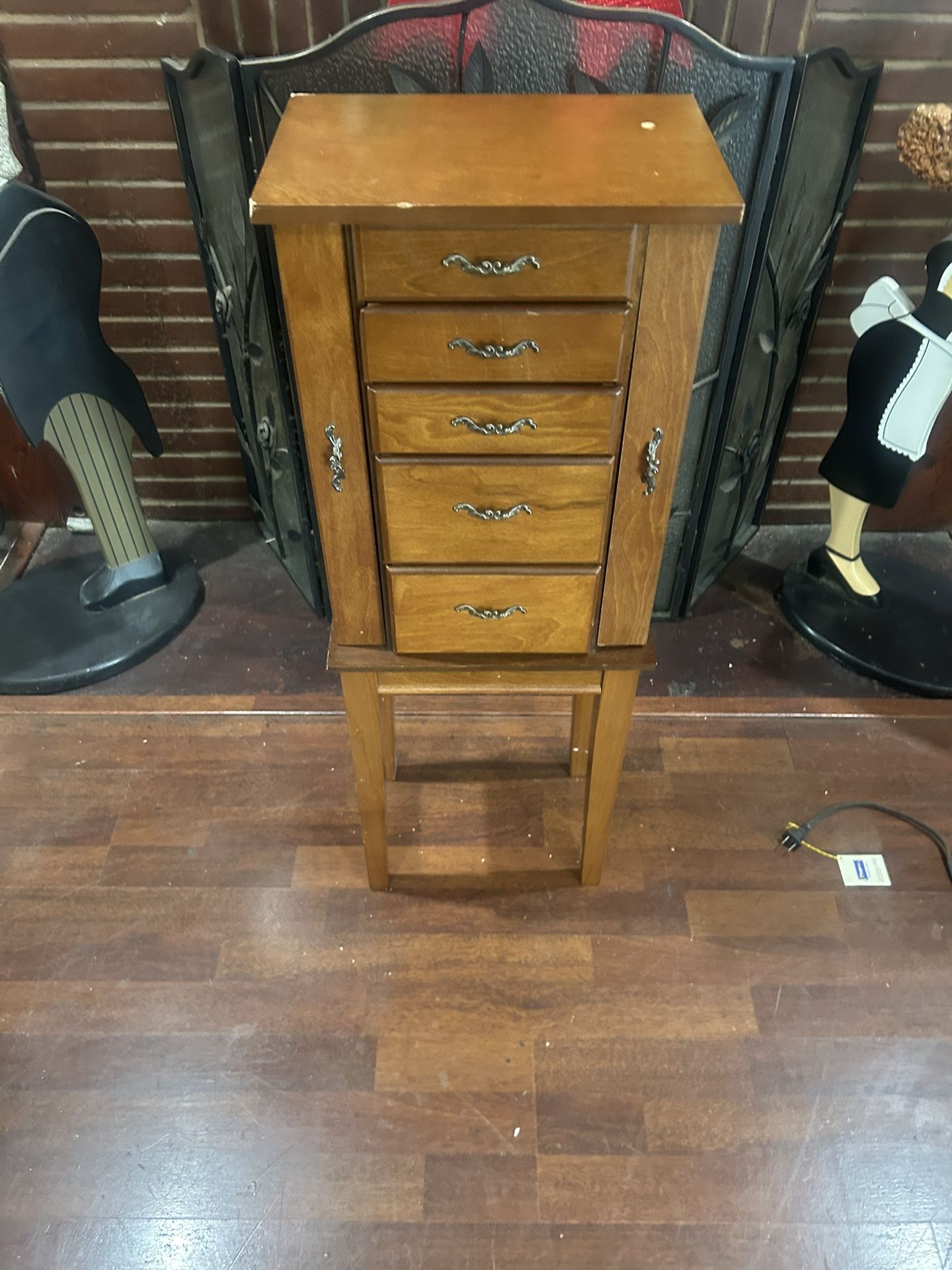 Small Wood Stand Up Jewelry Box:36x13x9” Good Condition 