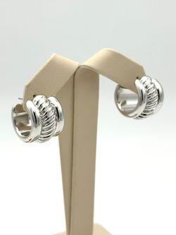14K WHITE GOLD 6.53 GRAMS RIBBED HUGGIE HOOP EARRINGS USED