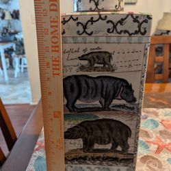 Animal Case - Weight Is About 9.5 Pounds