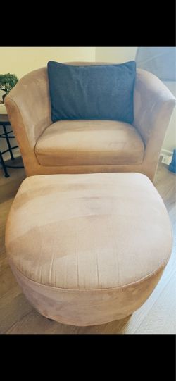 Very good,, nice little sofa