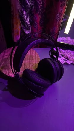 Razer Nari Essential Headset