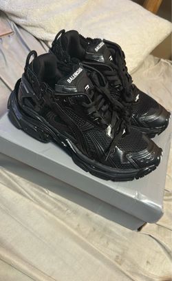 Balenciaga runners