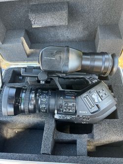 Sony PMW-EX3 XDCAM HD Camcorder with Fujinon Lens & Hard Case 4280h