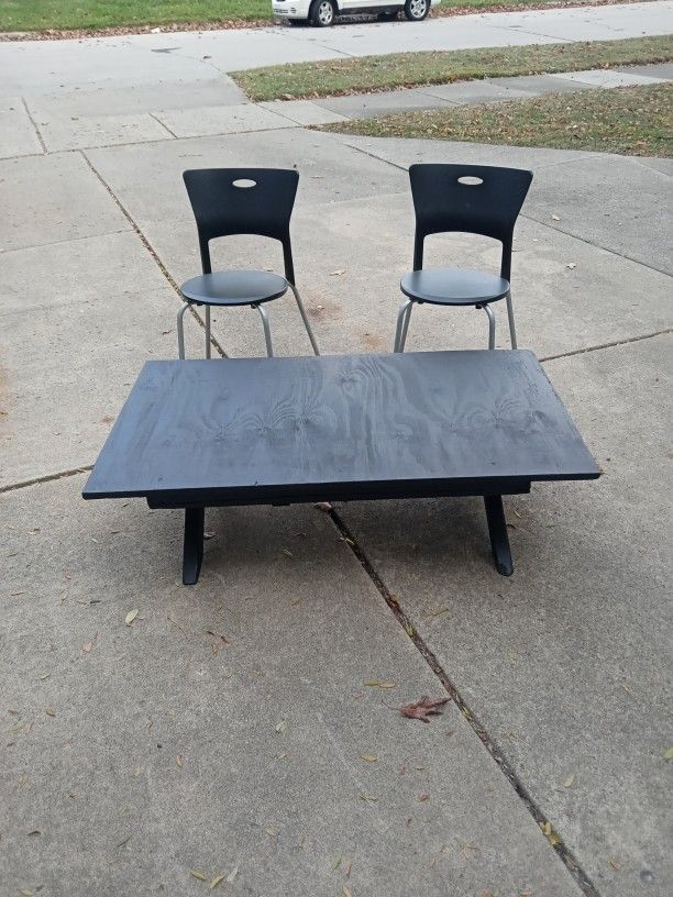 Black Coffee Table And Two Chairs 