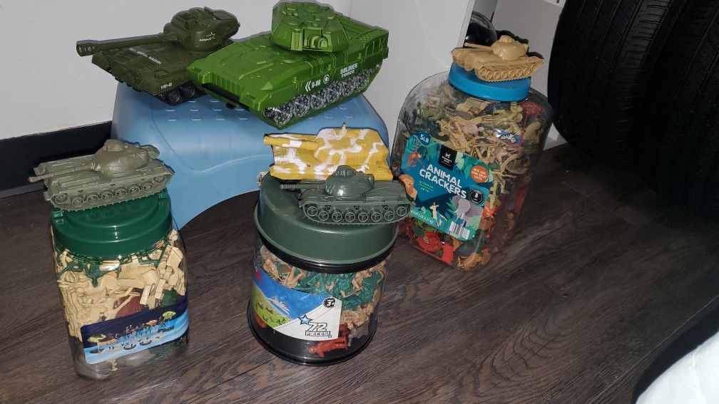 Army toys