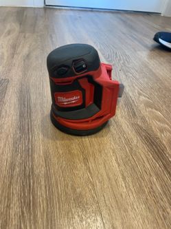 Milwaukee M18 5” Random Orbit Sander 2648-20 – Tool Only