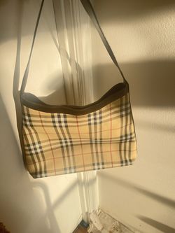 Burberry Bag Authentic for Sale in Largo, MD - OfferUp