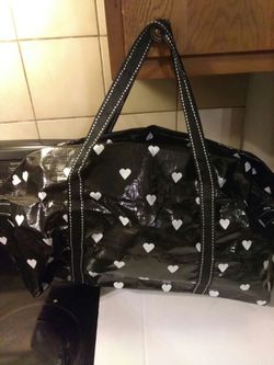 Super cute tote bags black and white has very nice material