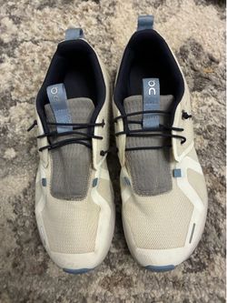 Size 6 on cloud Mujer