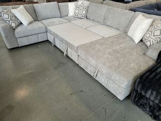Gorgeous Sleeper Sectional with Storage! Limited Stock!