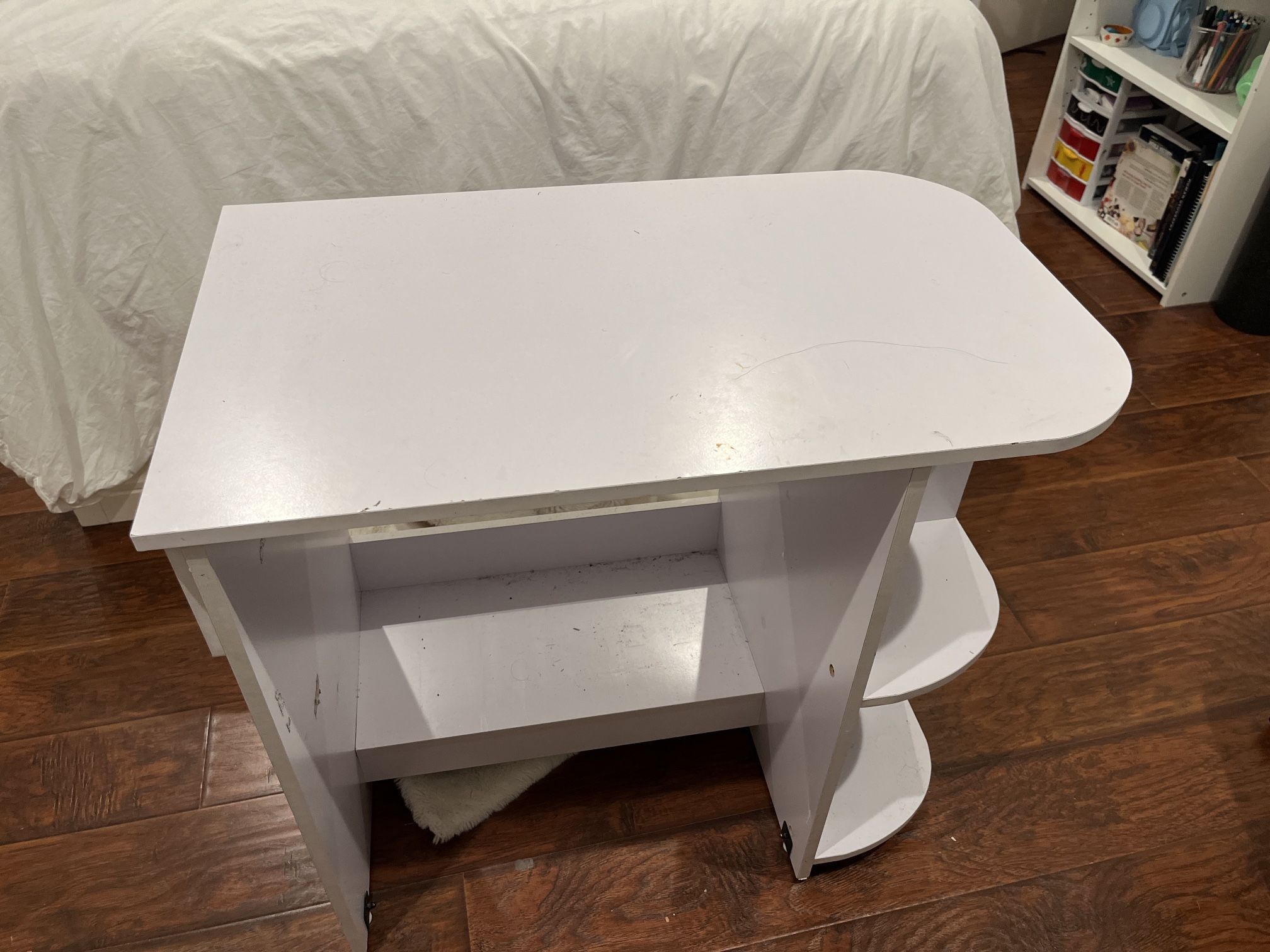 White Small Desk