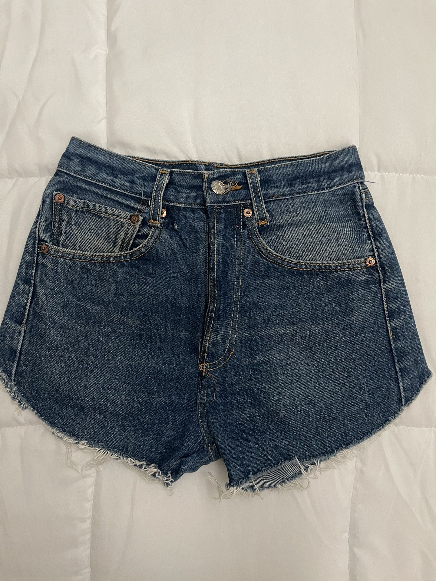 Vintage Levi Jean Shorts 