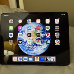 iPad Pro 13 M4 Processor - Current Model MVX23LL/A 256GB Storage - Like New Condition