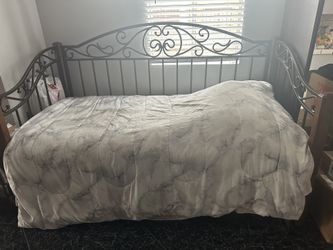 Daybed