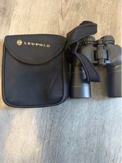 Leupold Binoculars with Carrying Case