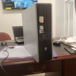 Desktop HP Computadora Core2 D.D. 500 Gb 2 Gb Ram