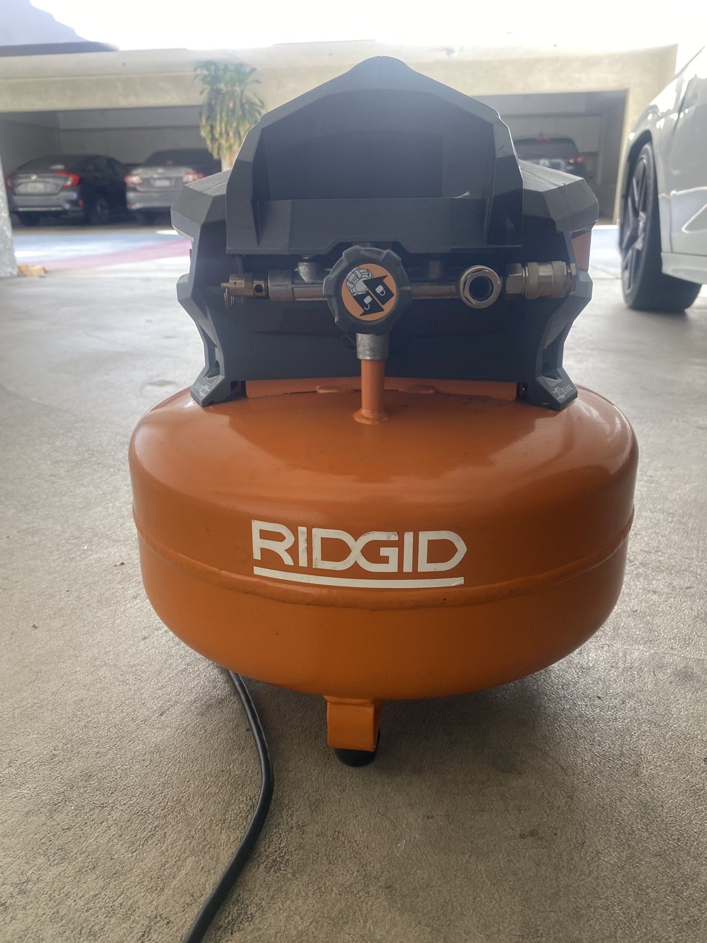 Rigid Pancake Air compressor