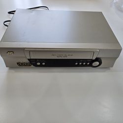 JVC Lord Of The Rings Edition Pro-Cision 19u VHS HR- LTR1U, VCR, Works no remote