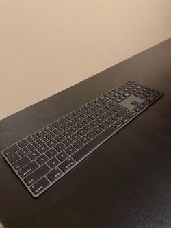 Apple Wireless Magic Keyboard