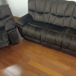 *Last Chance!!!*---Floor Model Barcelona Brown Fabric Reclining Sofa/Chair Sets---Only $899!!!---Delivery/Store Pickup🫡
