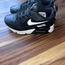 Kids Air Max Size 11C