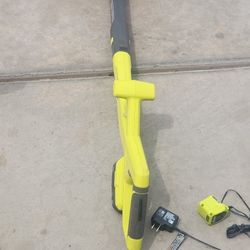 Ryobi 18v Weedeater With Battery And Charger 