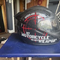 Motorcycle helmet