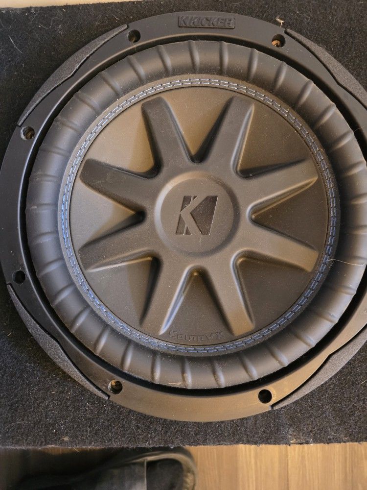 Kicker CompVX Series 10" subwoofers Deaf Bonce ATOM 1300.1 PRO 1300W Car Audio Power and Box.