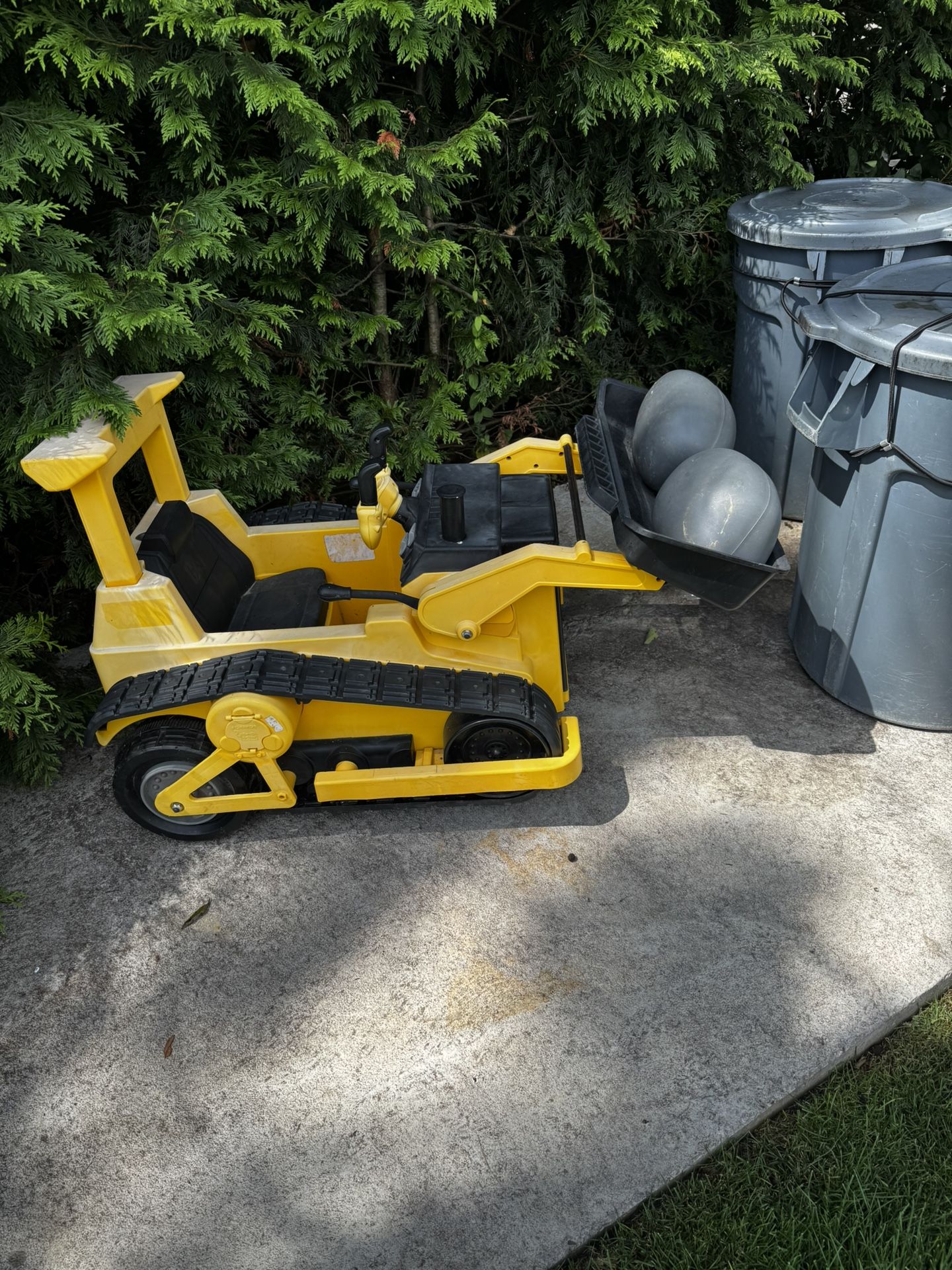 Kids Battery Operated CAT Payloader