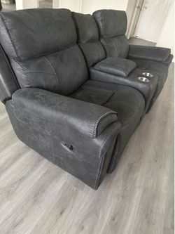 Recliner couch