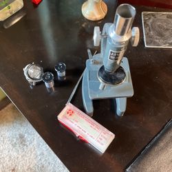 Microscope 