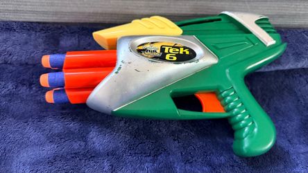 Buzz Bee Air Blasters Tek 6 Dart Gun + Darts