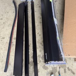 RetraxOne MX Retractable Tonneau Cover for 2024-2025 Ford Ranger 5' Short Bed