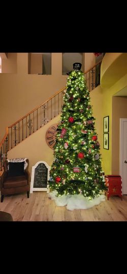 12 ft Pre Lit Christmas Tree