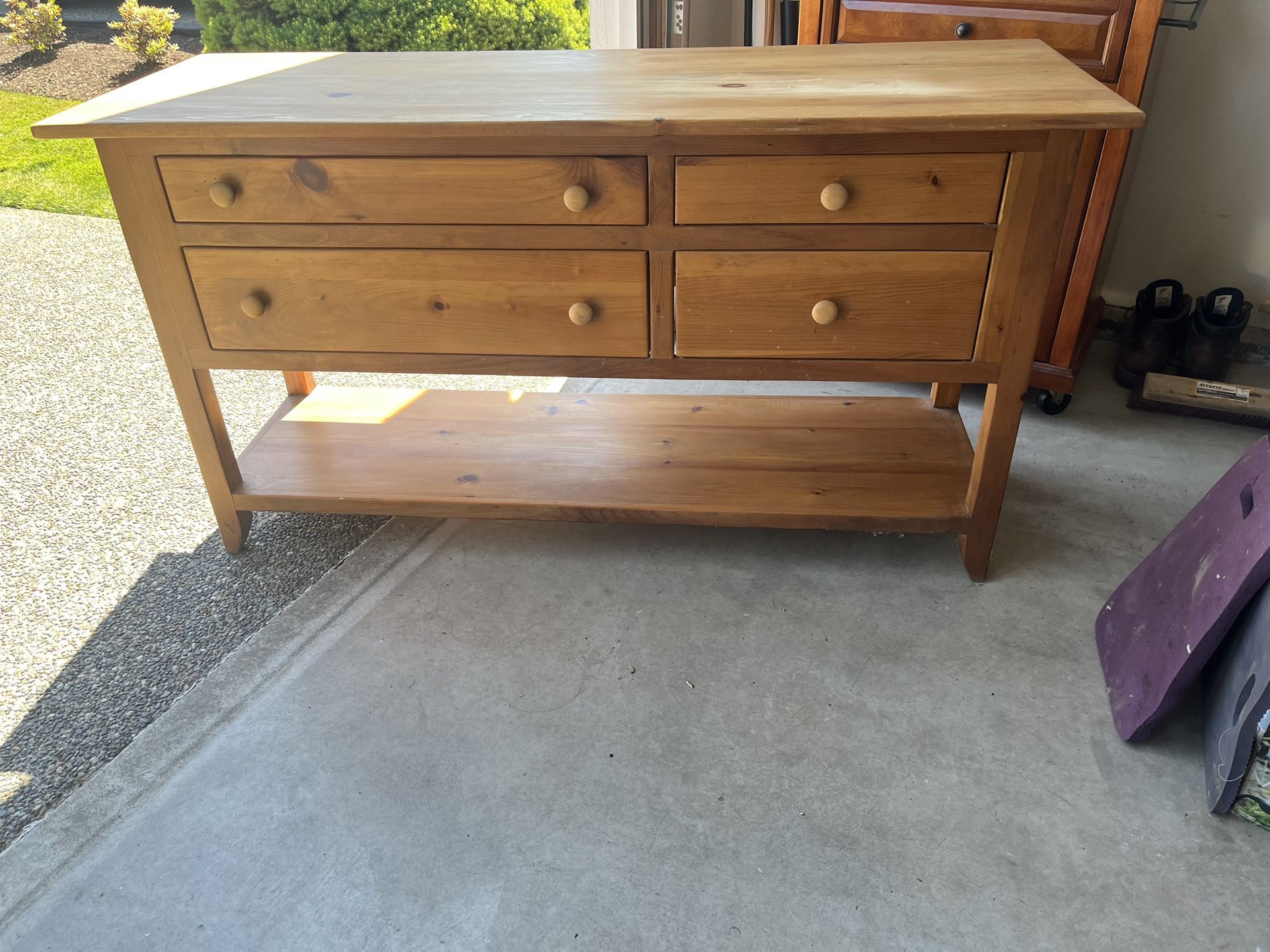 Entry Table With Droors