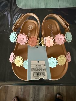 Girls sandals