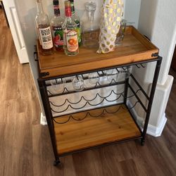 BAR Cart! Perfect Condition! 