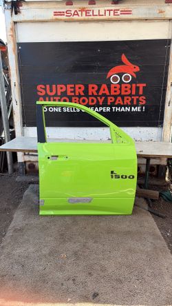 2009 Ram Door Front Passenger OEM 2024