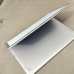 Samsung Chromebook Ultra Model XE521QAB