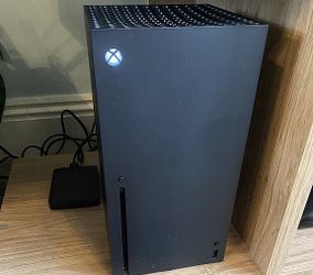 XBOX SERIES X WITH 2 Controllers 