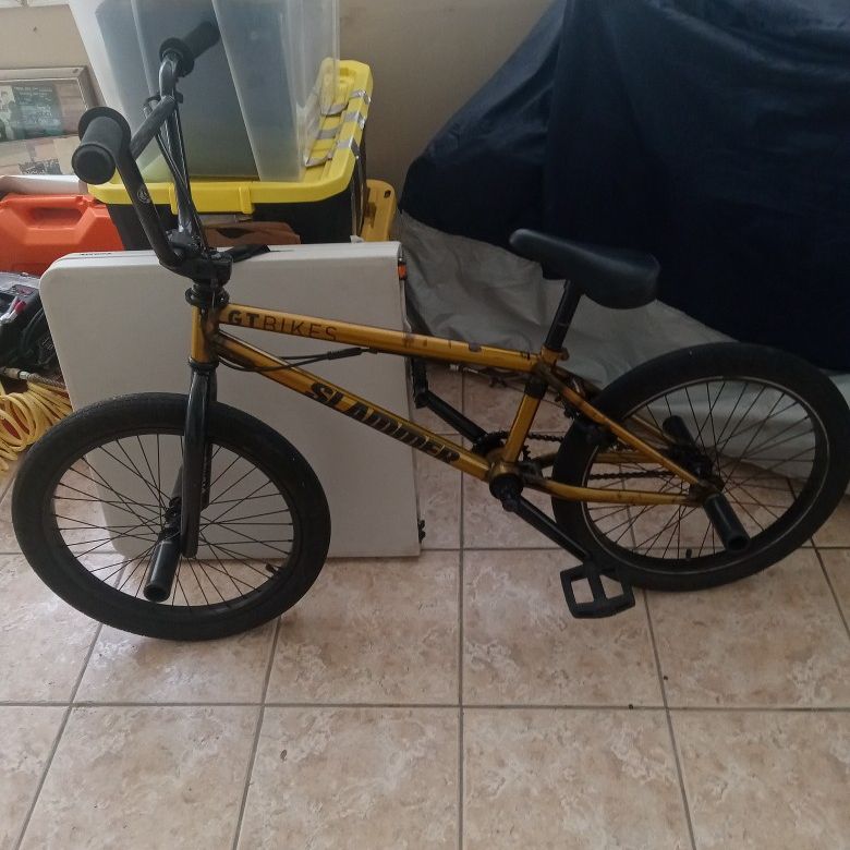 Gold gt bmx sale