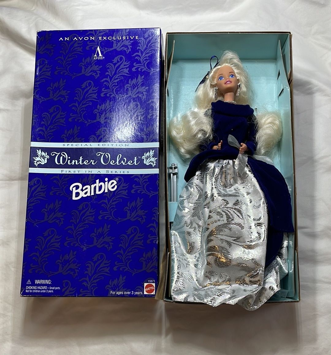 Vintage 1995 Winter Velvet Barbie Avon Exclusive