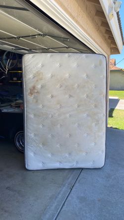 Full size mattress FREE