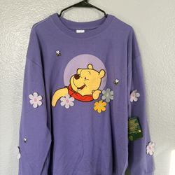 DISNEY PARKS WINNIE THE POOH LONG SLEEVE SHIRT NEW OVERSIZED POOH SWEATSHIRT DISNEYLAND