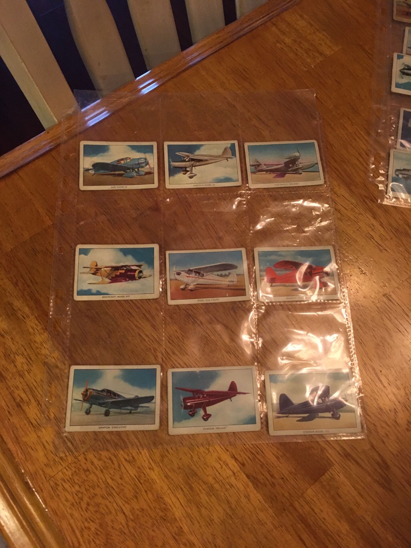 Vintage 2 Wing Cigarette Cards from 1940