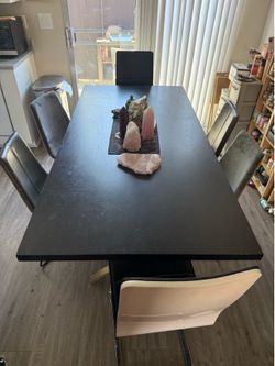 Beautiful Navy Blue Dining Room Table and Chair Set