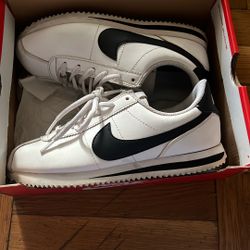 Nike Cortez