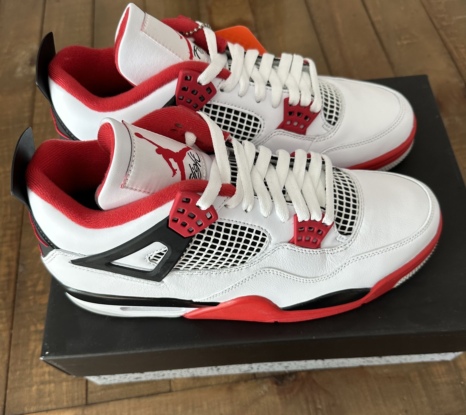 Jordan 4 Retro Fire Red (2020) Mens Size 9